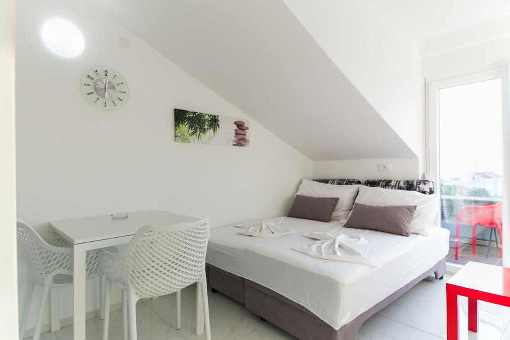 Villa Jasmina Novalja Ngoại thất bức ảnh
